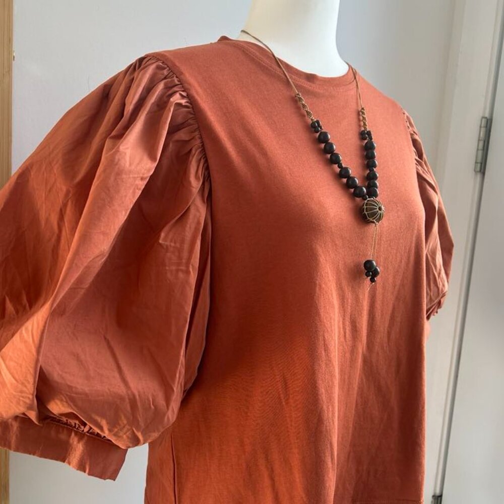 En Saison Burnt Orange Sculptural Contrasting Puff Sleeve Jersey Top – US S